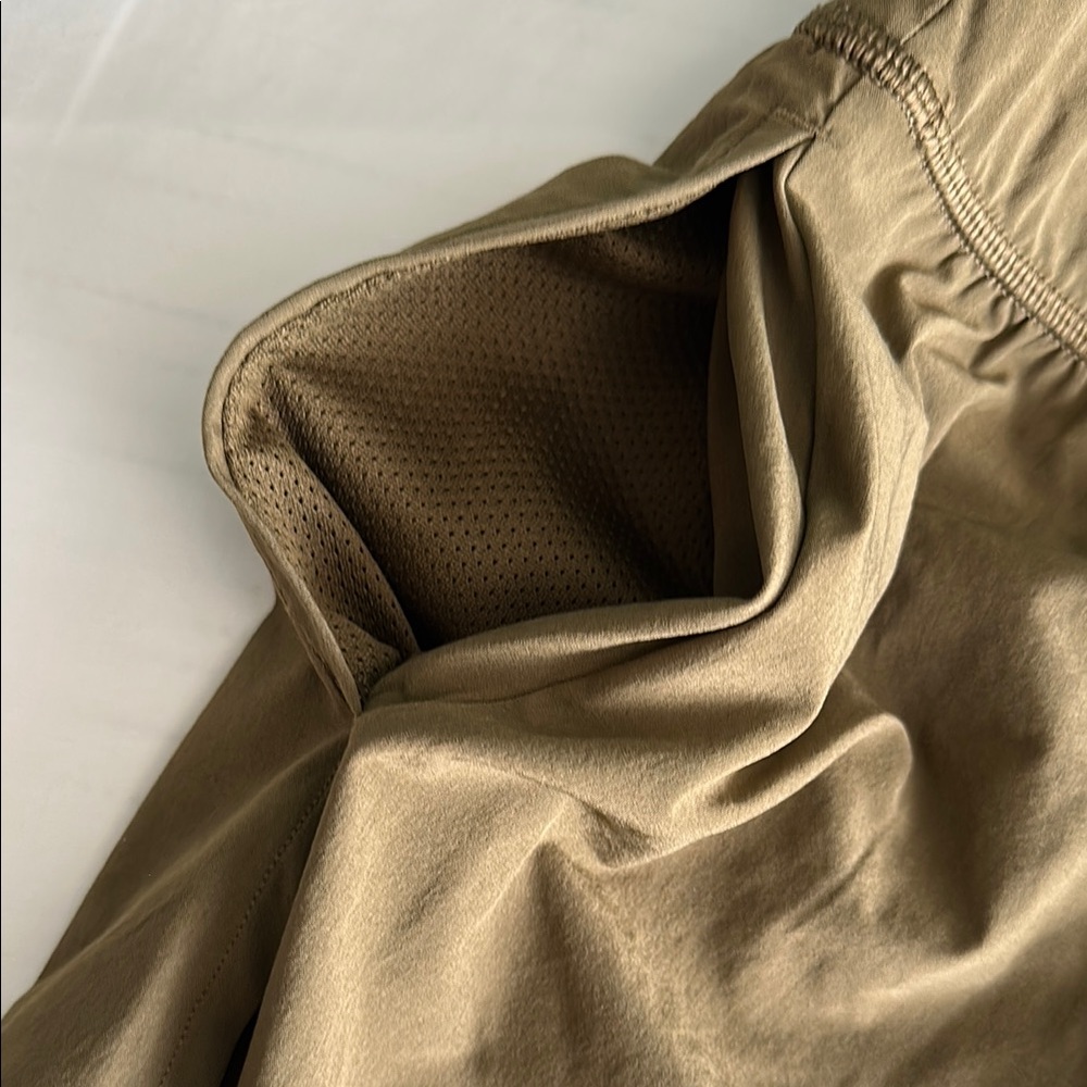 EUC Cotopaxi Tierra Adventure Shorts - Picture 5 of 5